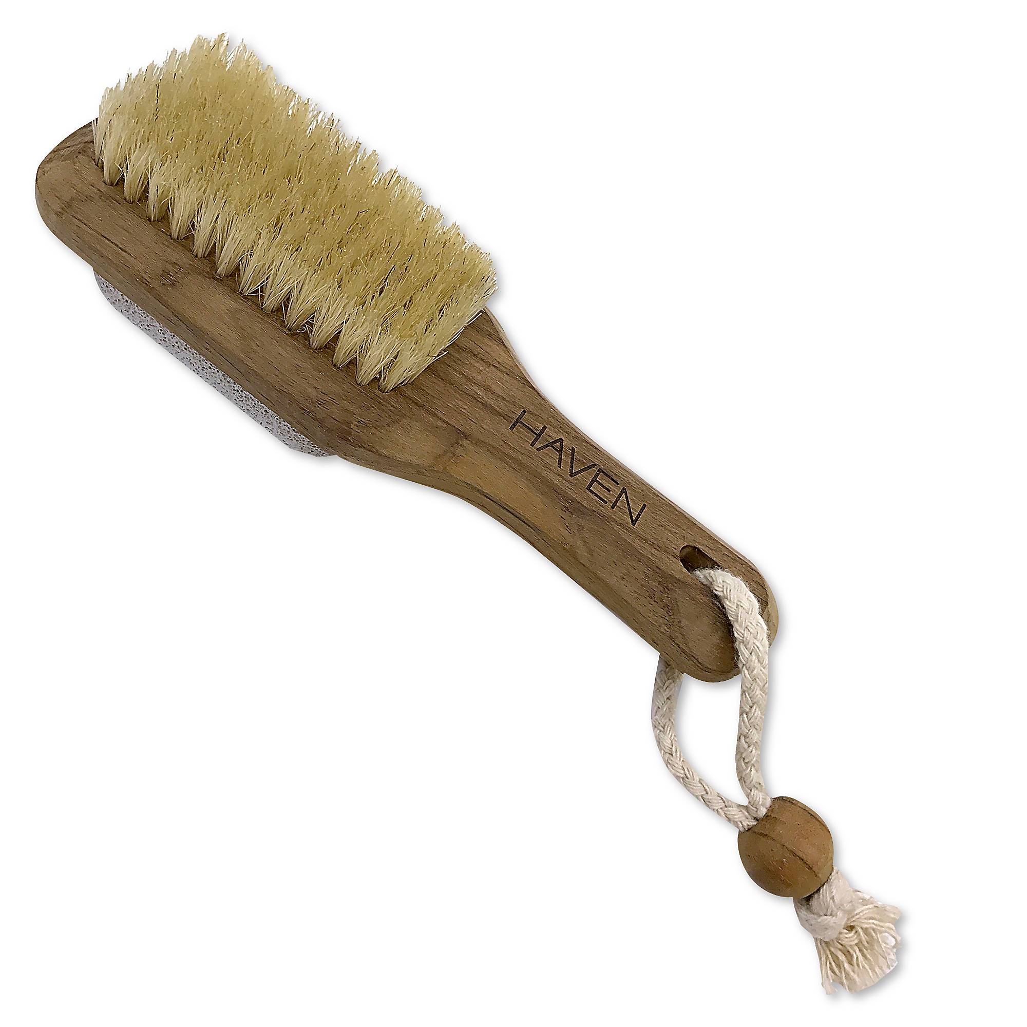 Brush and pumice pedicure - HT26